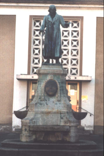 Denkmal von Christoph von Schmid in Thannhausen